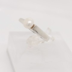 Signed Wesley Emmons Bar Top Modernist Sterling Silver & Button Pearl Ring