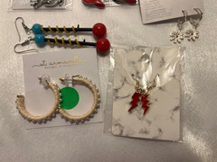 Lot #13: 14 PAIRS OF UNIQUE EARRINGS: LOTS OF VARIETY TO ADD TO YOUR COLLECTION
