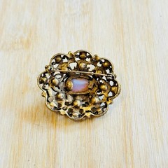 VTG Victorian Style Faux Fire Opal Opalite Brooch Pin Cabochon Pearl Gass Gilt