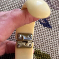 Art Deco Unbranded Celluoid Clamper Bracelet 14 Blue Rhinestones~Ivory Color