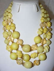 ** Vintage 1950-60’s Pearl Plastic Lucite Glass Bead Necklaces * 13 Pieces **