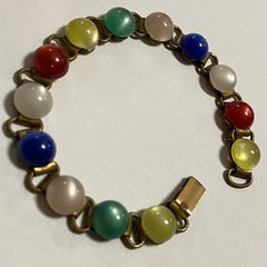 Vtg Multicolor Glass Cabochon Brass Bracelet Fold over Clasp 7.25”
