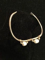 Vtg Cuff Gold Tone Braclet-925-Sterling Silver-With Sliding Pearls on Gold Wire