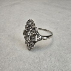 Art Deco Platinum Diamond Ring Size 8.25 Vintage Engagement Ring 3.41 Grams