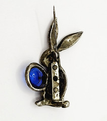 Rabbit Bunny Holding Blue Faceted Egg Silver Tone Vintage Brooch Pin Distressed