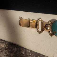 Vintage Gold Tone Green Oval Cabochon Link Statement Bracelet Retro 6 inch