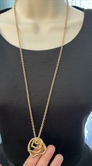 Avon Triple Heart Pendant Gold Tone 30″ Chain Necklace Graduated Open Hearts
