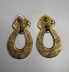 Vintage-Gold Tone Door Knocker Navy Pierced Earrings Enamel No Brand