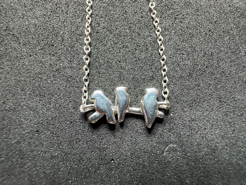 1.82g Vintage Sterling Silver 925 Birds on Branch Pendant Necklace 18 in M