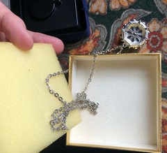 1974 MOON MAGIC PENDANT NECKLACE in box AVON PRODUCTS Fashion Accents in Jewelry