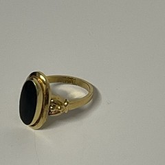 Vintage Danecraft Gold Tone Onyx Ring Size 5.25 adjustable
