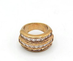 Vtg Sz 6 Ring 3 Rows Square Cubic Zirconia 18KGE Gold Electroplated Jewelry
