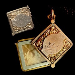 Antique 9.18g Victorian Etruscan Rare Slide Open Locket Pendant Etched Gold Fill