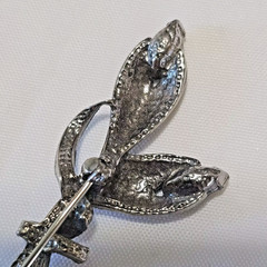 Silver Tone Brooch Onyx Color Stones 3.5 Inches 2 Twist Flower Buds Art Nouveau