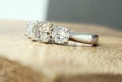 1.00ct platinum zales three stone engagement ring natural Diamond
