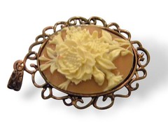 pendant necklace vintage