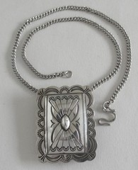 UNISEX NAVAJO STERLING NECKLACE MONEY CLIP PENDANT, 2 INCHES PEND, 18 INCH CHAIN