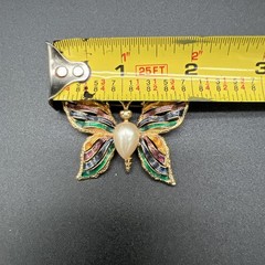 FO Fernando Originals Butterfly Brooch Pin Ribbon Enameled Wings Faux Pearl B5