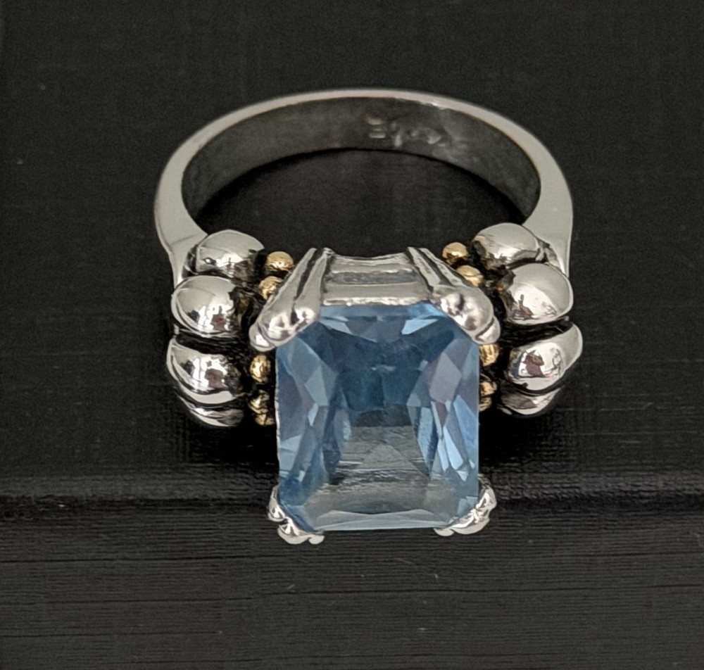 Vintage 18K White Gold Plated Blue Stone Two Tone Band Ring Size 9