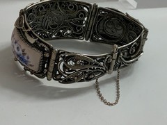 VINTAGE MORE THAN 50 YEARS OLD ENAMEL WOMEN BRACELET & EARRINGS GREAT CONDITION