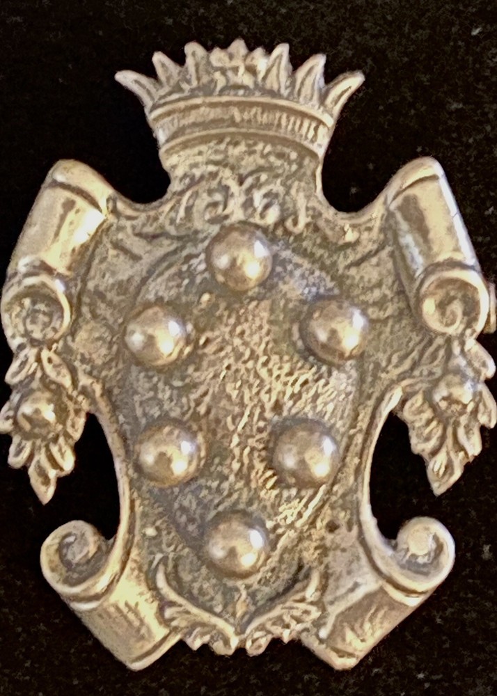 Beautiful antique 19th century brooch depicts the House of the Medici. Silver k