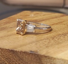Vintage Platinum Engagement Ring 2.34ct.Natural Champagne Radiant Diamond GIA