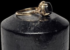 14K YELLOW GOLD SIMULATED BLACK STAR SAPPHIRE RING SIZE 7.75 585 FREE US SHIP