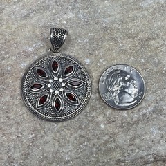 VINTAGE BALI GARNET GEMSTONE STERLING SILVER 925 PENDANT SX925 Thailand 13 grams