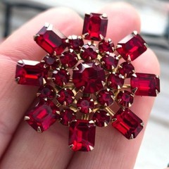 Vintage CZECH Garnet Glass Brooch Sparkling Bohemian rhinestones red Jewelry