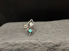 SZ 5.25 Vintage Sterling Silver Turquoise Shell Southwest Native Estate Ring 925