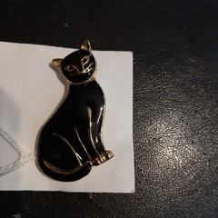 Vintage Enameled Black Cat Brooch Pin