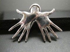 Vintage Mexico MAGIC HANDS Design Sterling Silver 925 Pendant