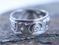 Vintage UNCAS Flower Band Ring Size 7 Sterling Silver Openwork Scroll Filigree
