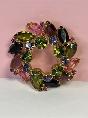 Vintage Wreath Brooch Fruit Salad Design D&E Juliana Multicolor Rhinestones