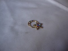 VINTAGE 1980s OPEN STAR & CRESCENT MOON MULTICOLOR RHINESTONE GOLD TONE PENDANT