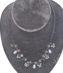 Vintage Carol Lee Charm Costume Jewelry necklace Pearls Flowers & Butterflies