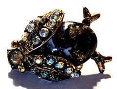 VINTAGE STUNNING AURORA BOREALIS CRYSTAL LUCITE BUG SIGNED AJC PIN BROOCH