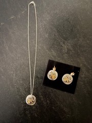 Reed and Barton vintage Damascene necklace and earring set. Excellent condition