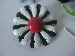 6 Vintage Flower Enamel Yellow Red Blue Green White Gold Silver Daisy Lot