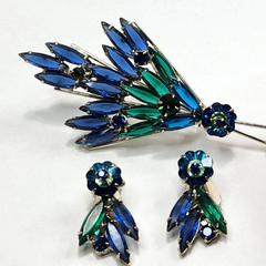 Vtg Juliana Margarita Navettes Blue Green Spray Brooch Pin Clip Earrings (READ)