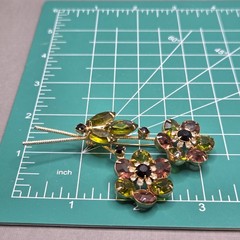 Unsigned Rhinestone Brooch Double Flower Pink Green Goldtone Stem