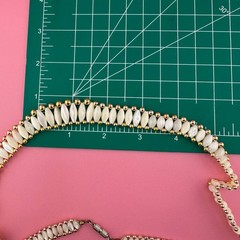 Vintage Polished MOP Necklace Oval Barrel Shape Gold Tone Bead Border Graduated