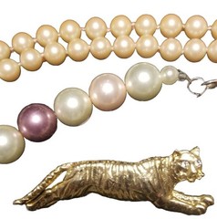 Vintage Jewelry Lot, Pearl Necklaces, Brooches, Slides, Ring, Earrings, 20 Items