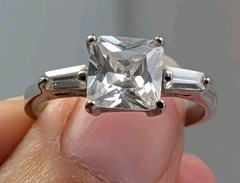 Vintage Silver Plated & CZ Princess Cut & Baguette Engagement Style Ring Sz 9.75