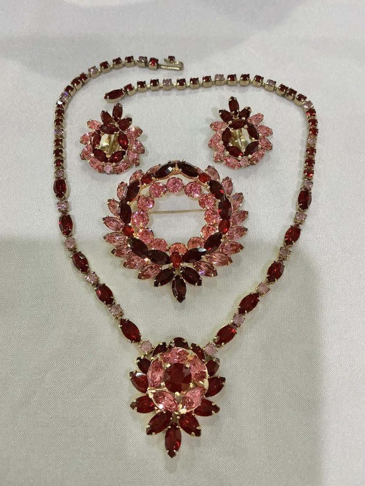 KRAMER Of NY. Necklace Brooch and Earrings. ExcellentCondition! Stunning!