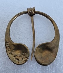 Signed Celtic Knot Cloak Pin Penannular Brooch Bronze/Brass Alloy CelticViking
