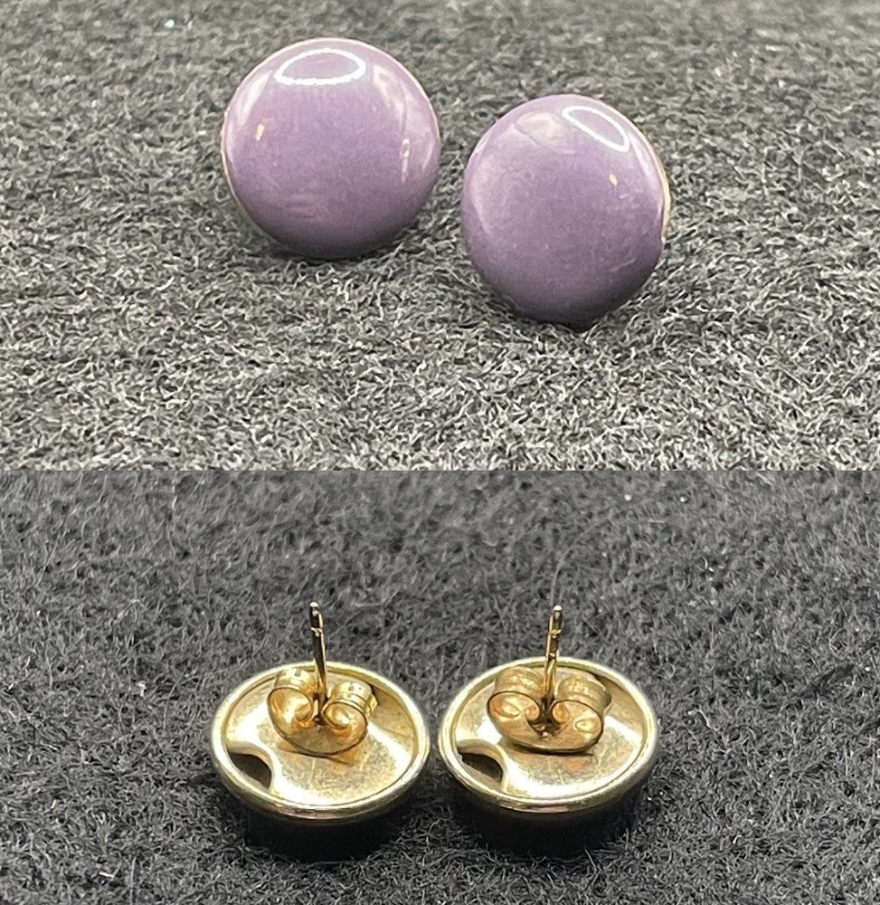 Vintage Unbranded Purple Violet Enamel Button Stud Earrings Costume Fashion