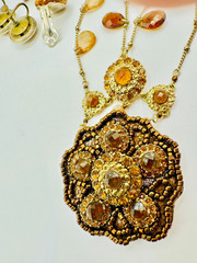 VTG! “Liz Clayborne’s Amber Crystals & Beads Victorian Style Necklace + Earrings