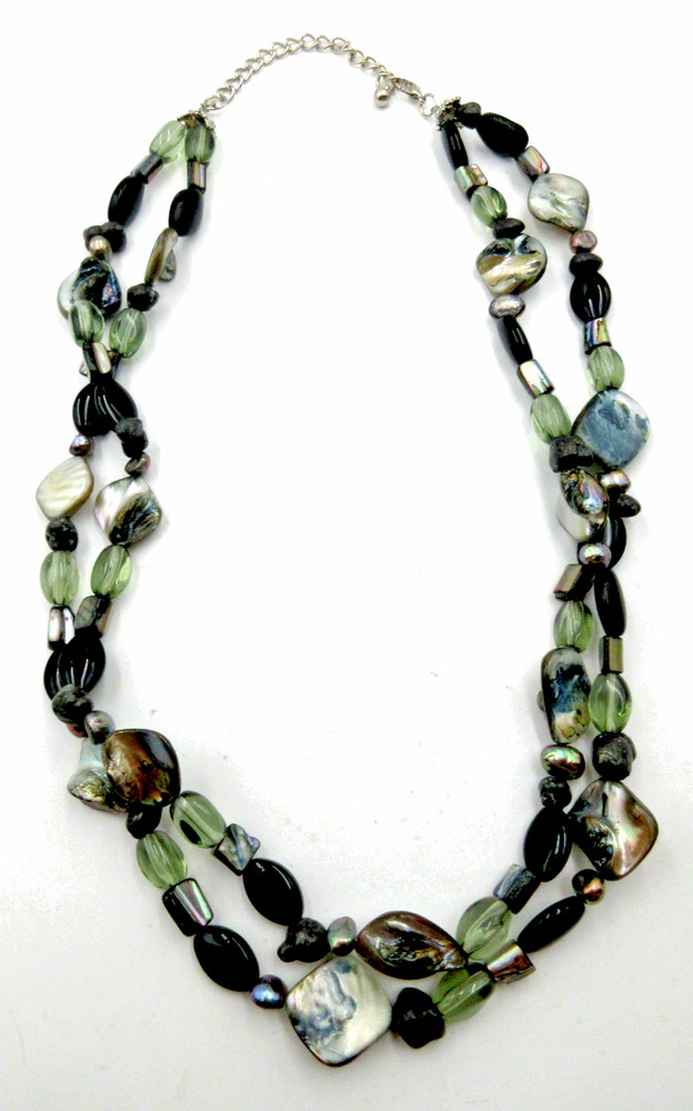 VTG MODERN UNUSUAL 24″ strand black gray Silver tone clear GEOMETRIC Necklace