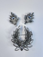VNTG Juliana Silver Tone Icy Light Dark Grey Navette Rhinestone Brooch Earrings
